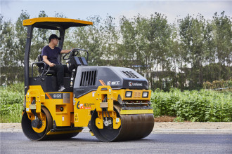柳工6032E（雙驅(qū)單振）輕型壓路機